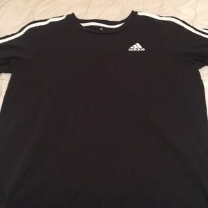 Adidas t shirt